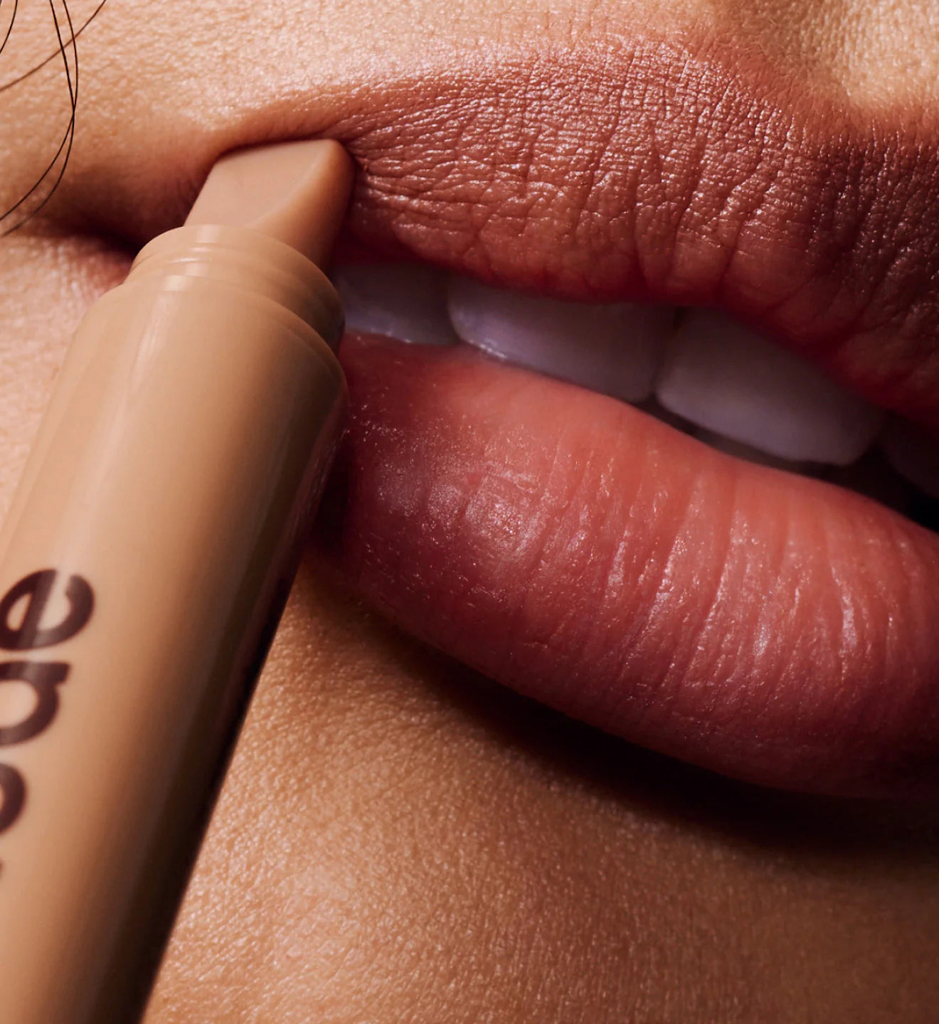 rhode lip shape